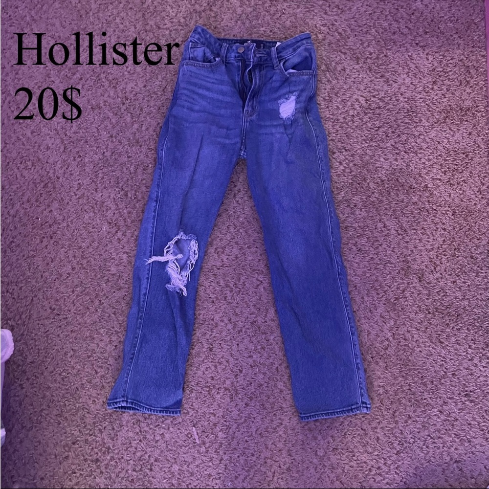 these are hollister jeans almost new.